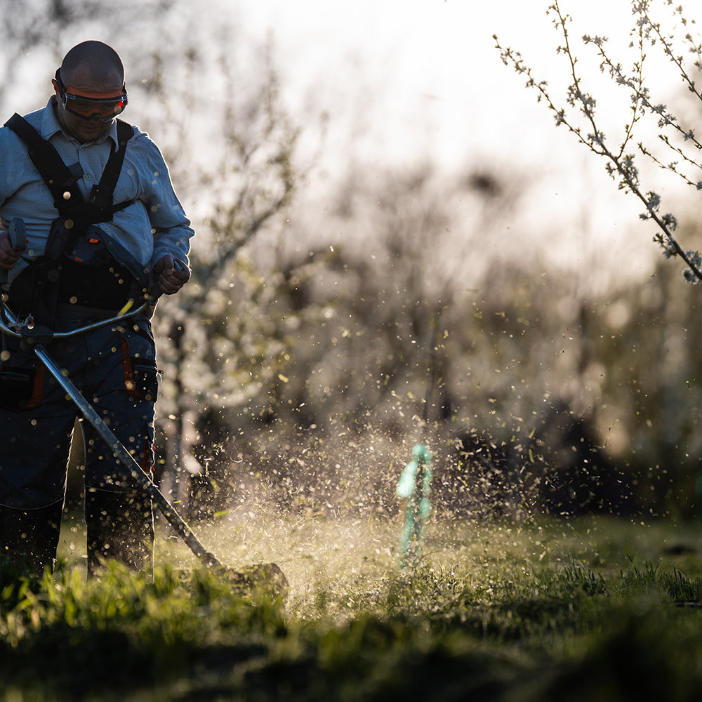 Shop STIHL line trimmers, heavy-duty brushcutters & Atom lawn edgers at Mower City Albury. Find the perfect tools for clean lawn borders & path edges.
