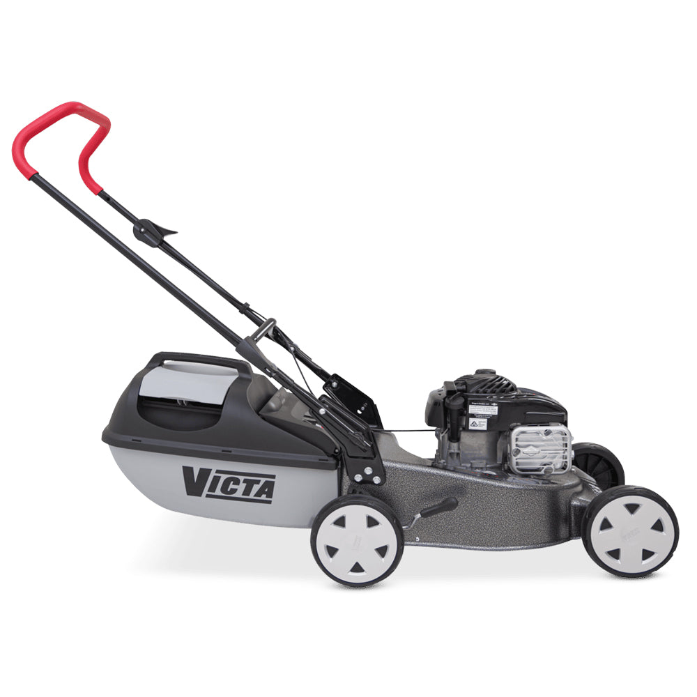 grey Victa Corvette 200 18” push mower with mulch or catch capability and Briggs & Stratton engine. Reliable, easy-start mowing. Available at Mower City Albury.