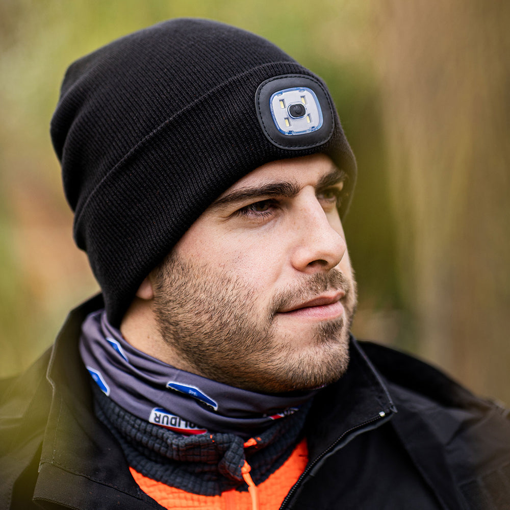 Solidur Warm acrylic beanie with a removable USB-rechargeable LED light. 3 brightness settings, around 150 lumens. Mower City Albury.