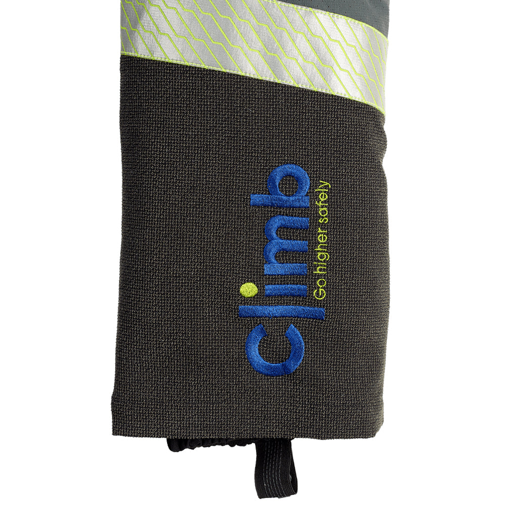 leg detail Solidur - Climbcut Class 1 Design A chainsaw trousers built for climbing and work at height. Slim fit, Kevlar reinforcement, calf protection. In store in Albury.