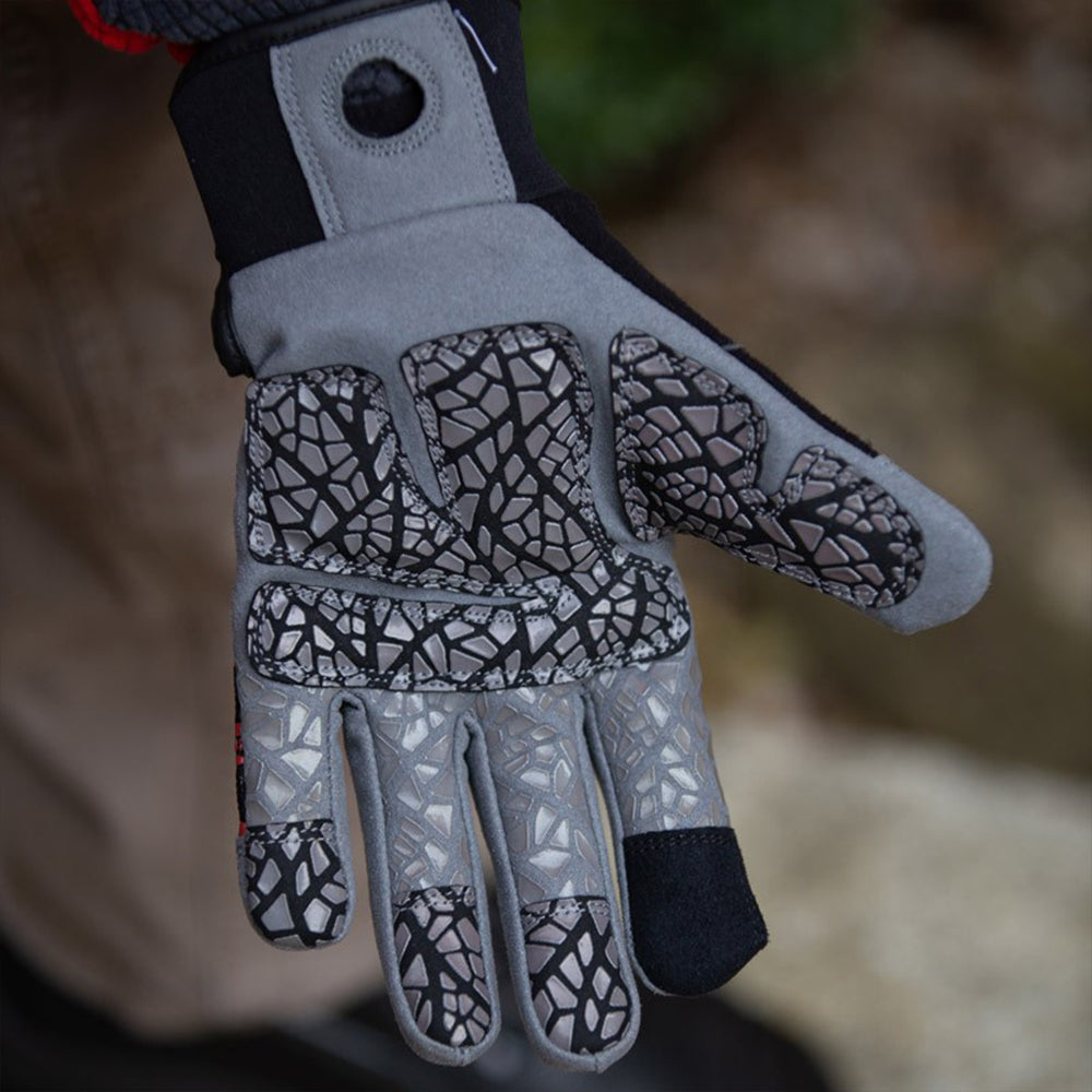 Solidur Insulated winter work gloves with Thinsulate lining and windproof, waterproof GORE Windstopper layer. Touchscreen fingertip. Albury. inside palm 
