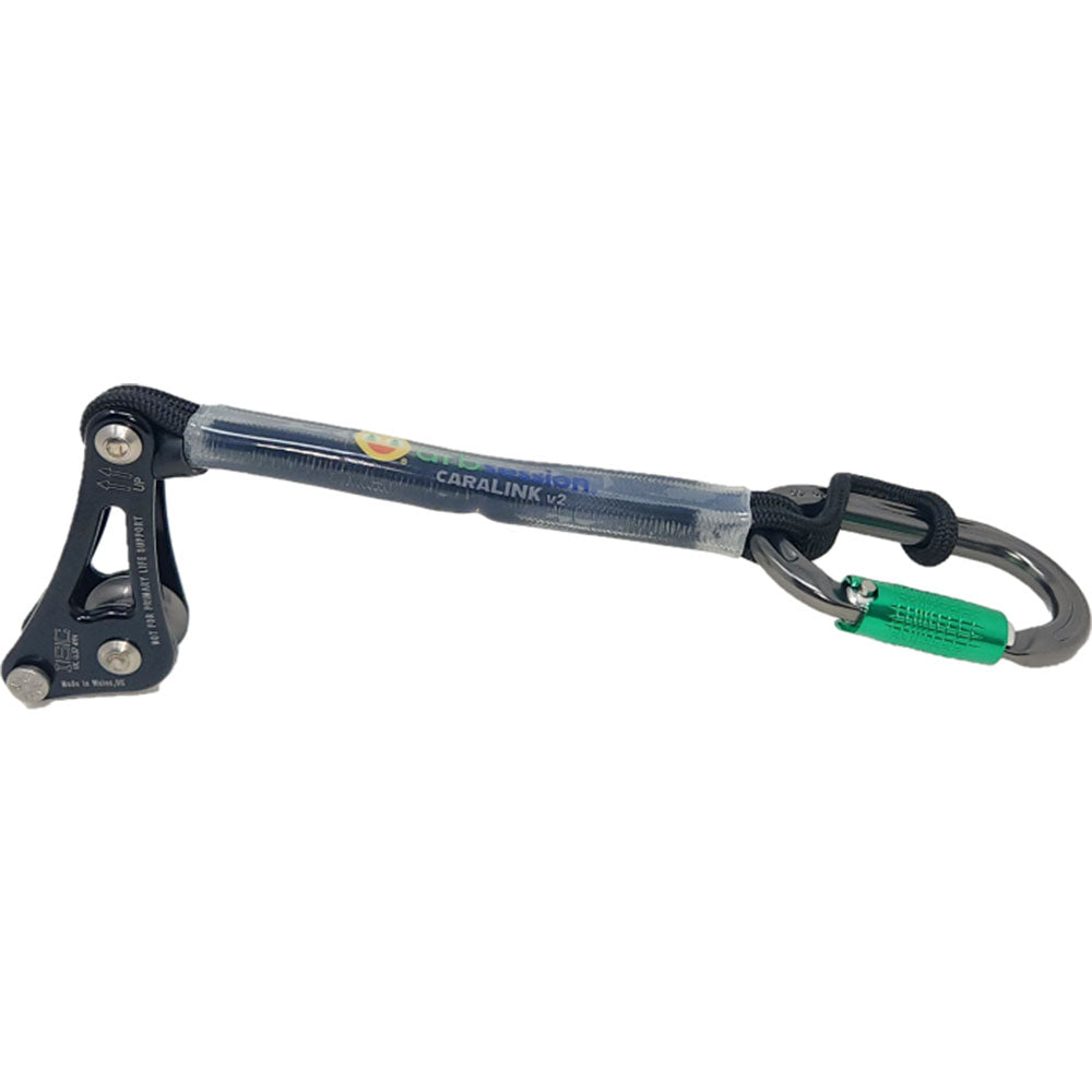 Discover Arbsession's caraLINK v2 Rope Wrench Tether at Mower City Albury: Compact, solid, and seamlessly integrated into your climbing system. Handcrafted by the Arbsession Splicing Team, it includes the DMM Ultra O for a complete kit. Ideal for arborists, ascenders, and descenders. 2