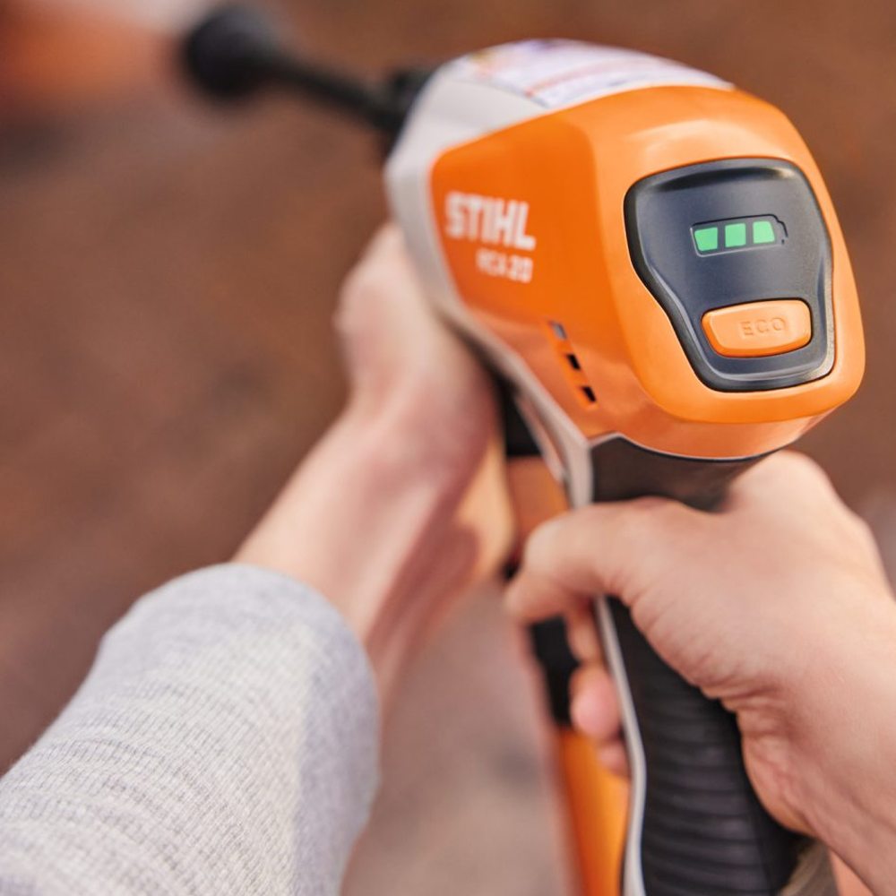 STIHL RCA 20 Battery Pressure Cleaner Kit with tank, nozzle, battery, and carry bag – available at Mower City Albury Wodonga online and in-store battery operatated with charge control